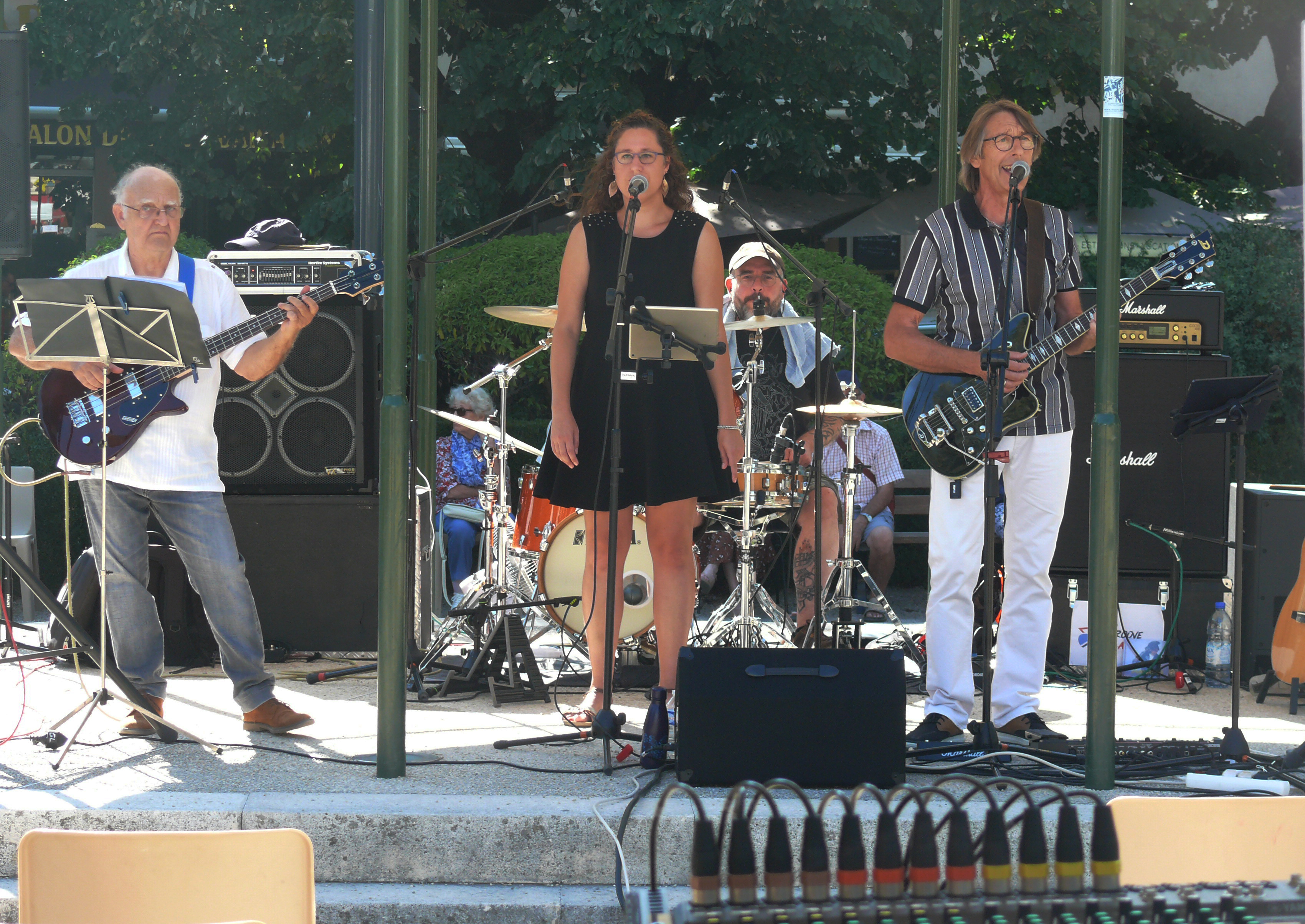 GROOVE LATITUDE